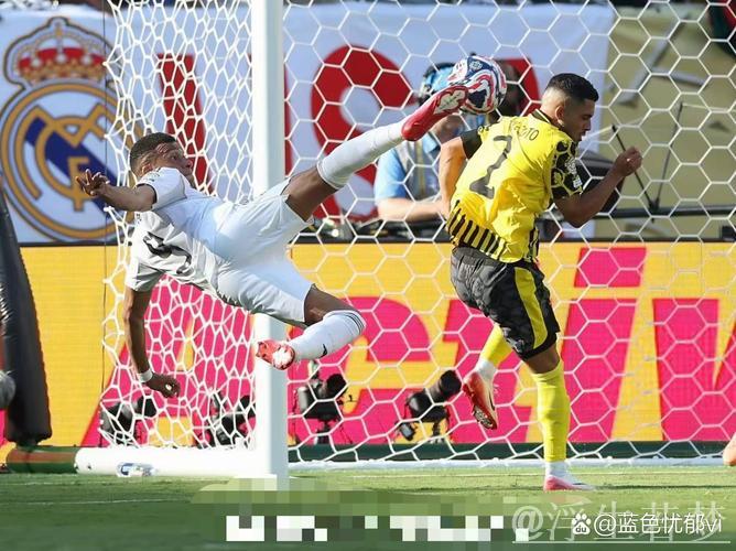 土耳其球迷涌入姆巴佩社媒：警告勿碰居勒尔，嘲讽其与金球奖无缘