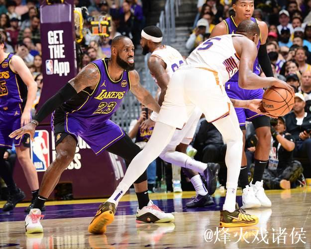 浓眉35分詹皇21+8 湖人上演22分惊天逆转击败太阳 浓眉35分詹皇21+8 湖人上演22分惊天逆转击败太阳